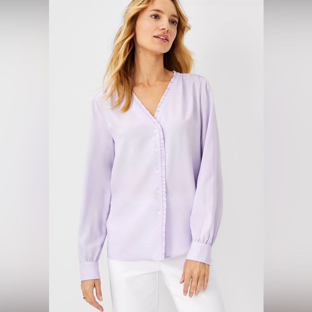 NWT Ann Taylor Ruffle Button Top Size L